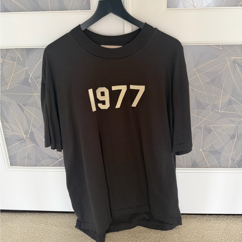 Mens Fear of God Essentials 1977 T Shirt